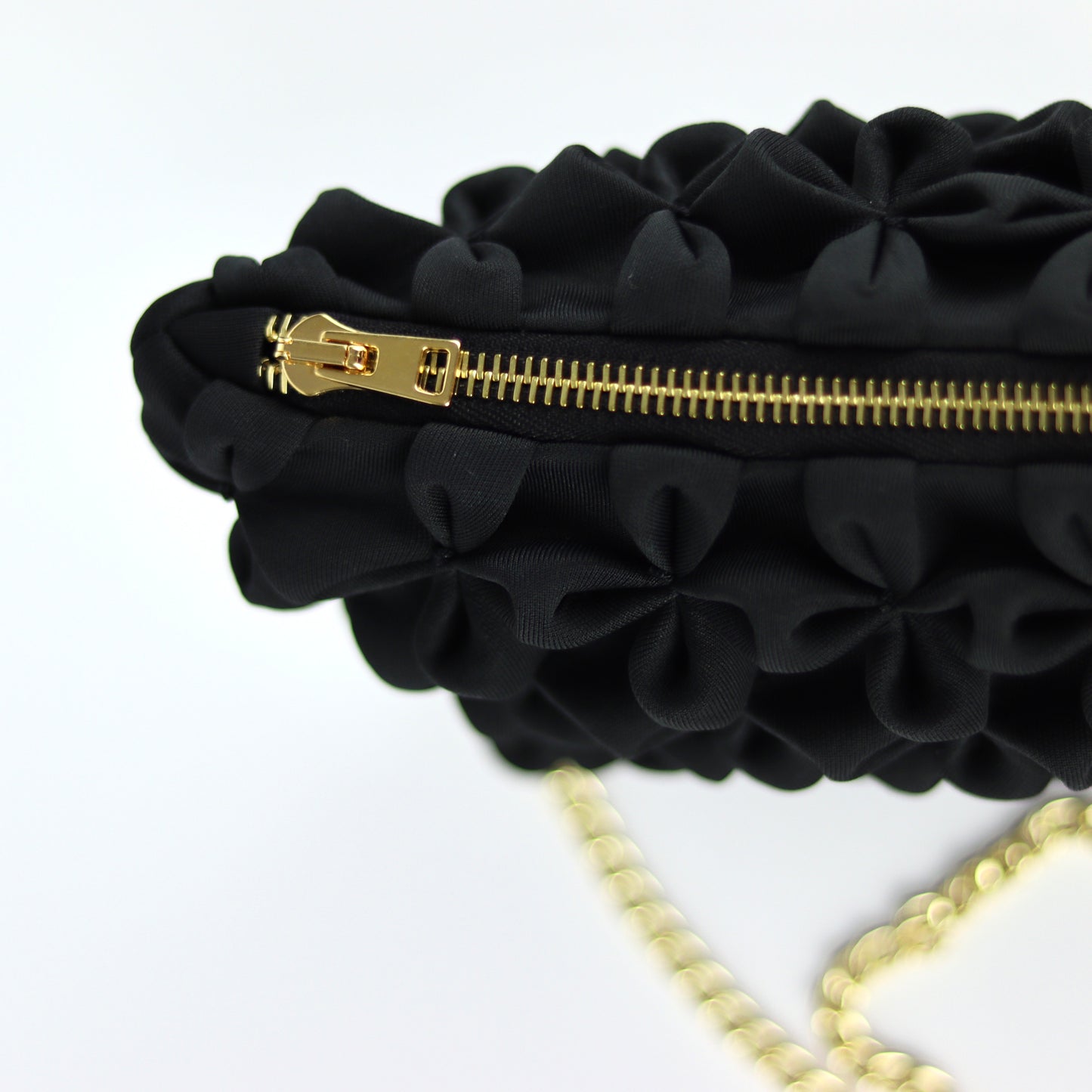 La Pochette Néosmock Inversée - Noir - Flo Home Delight