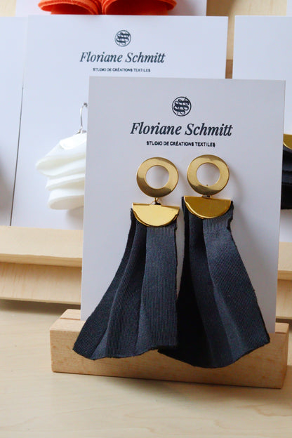 Boucles d’oreilles - Plis en néoprène, légères, 4 couleurs, apprêt doré ou argenté